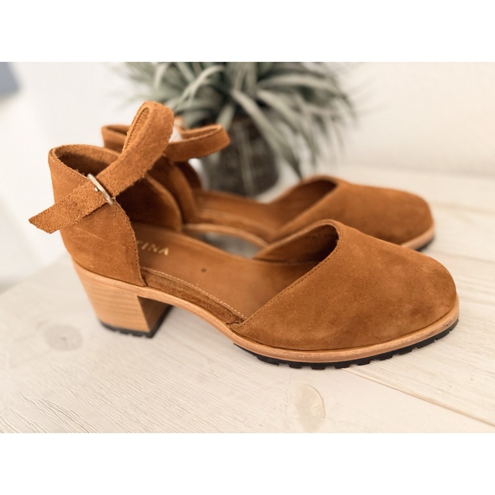 Women’s Suede Tan Block Heel Sandals